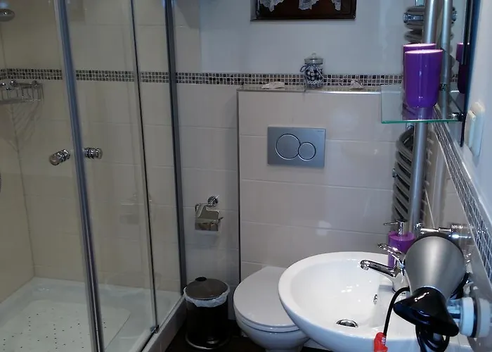 Gemuetliches Mit Kueche & Bad Separater Eingang 公寓 斯维斯塔尔