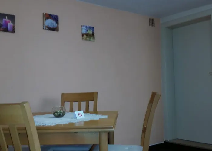 Gemuetliches Mit Kueche & Bad Separater Eingang